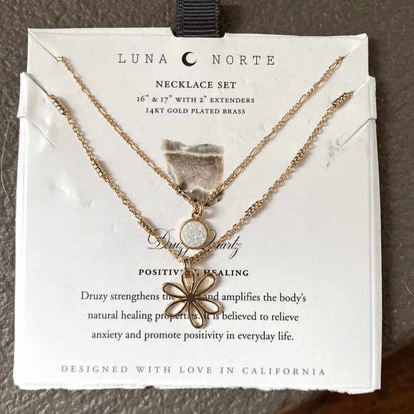 luna norte Jewelry - 2 necklace set